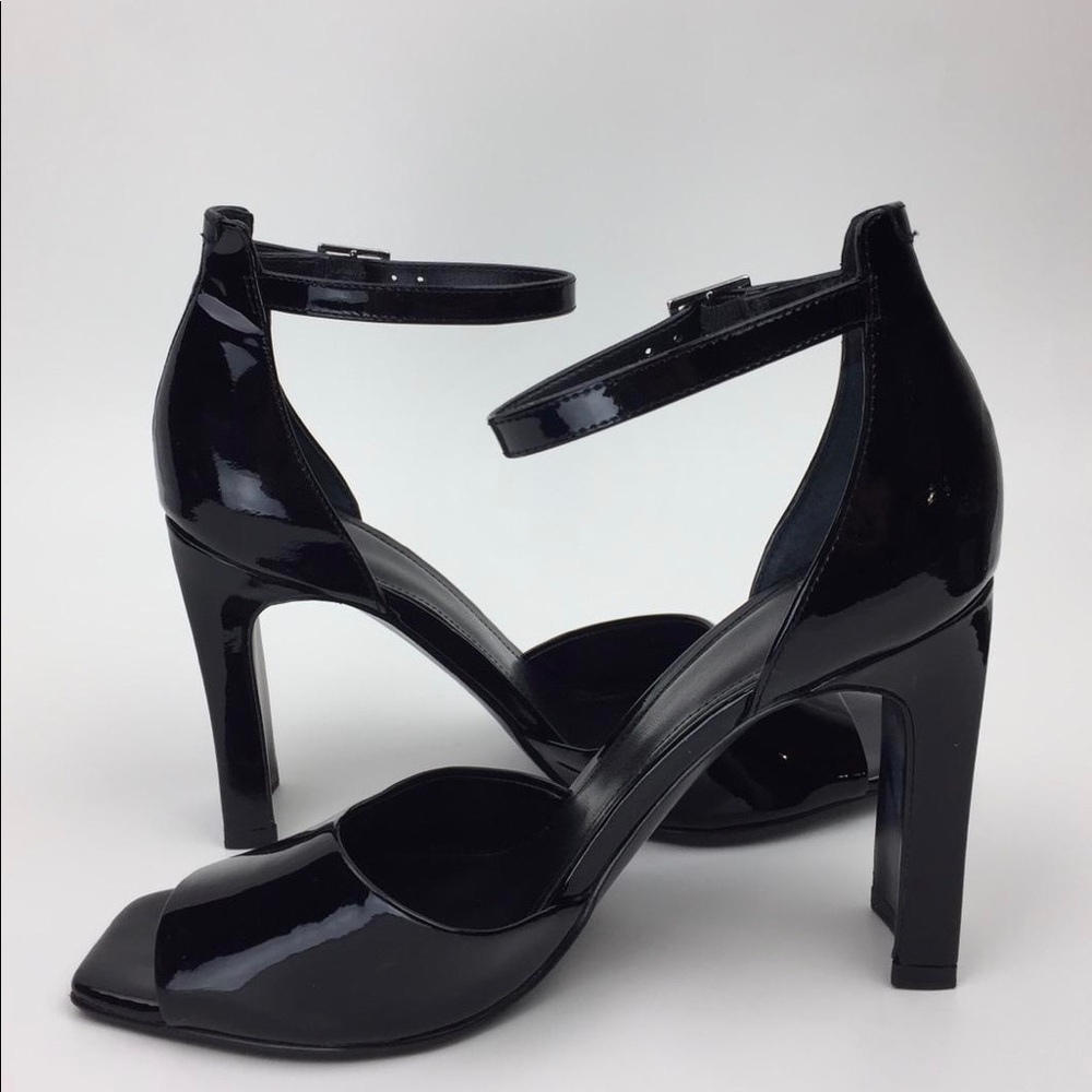 Marc Fisher LTD Harlin Ankle Strap Sandal … - Picture 5 of 8